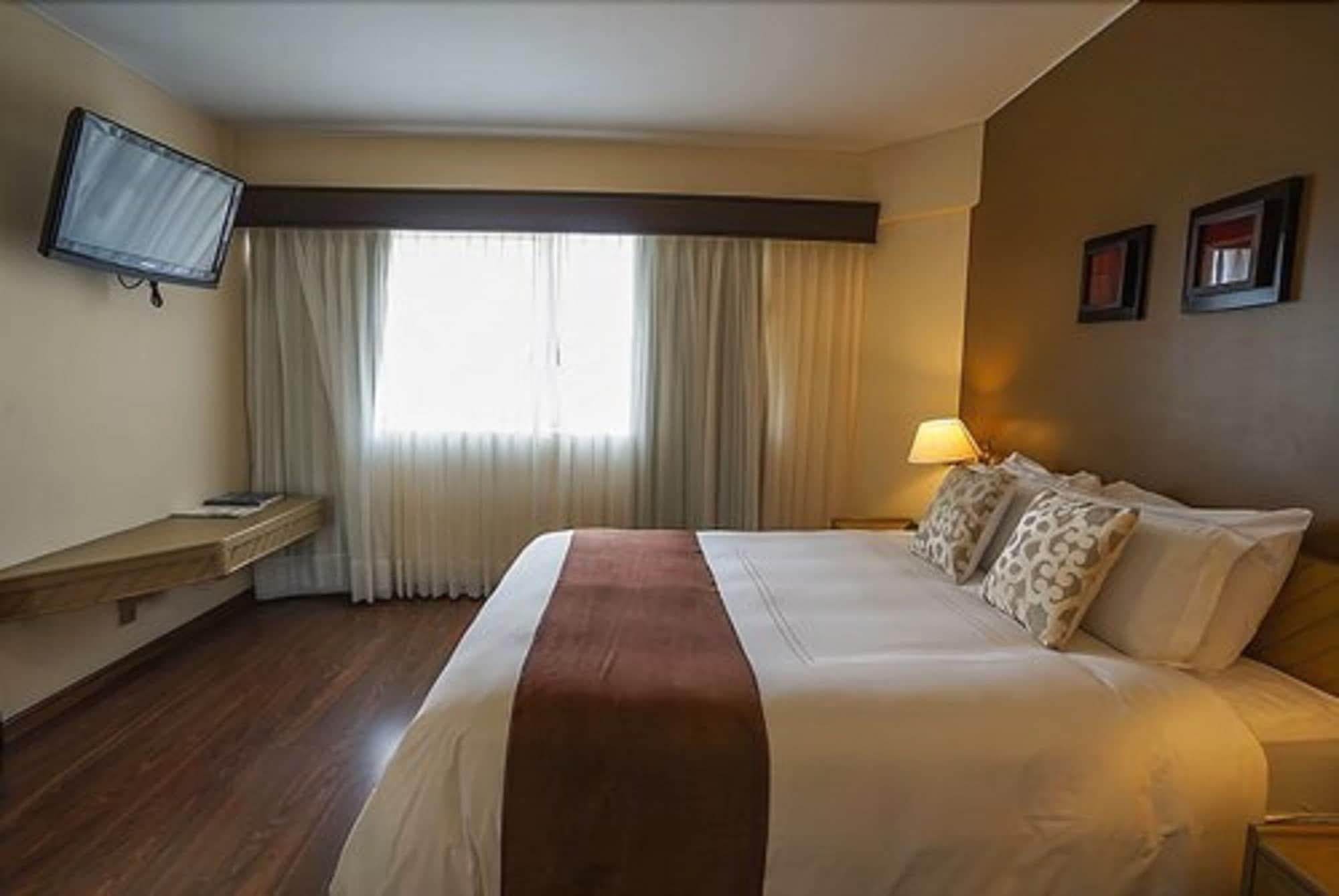 Jose Antonio Executive Hotel Lima Luaran gambar