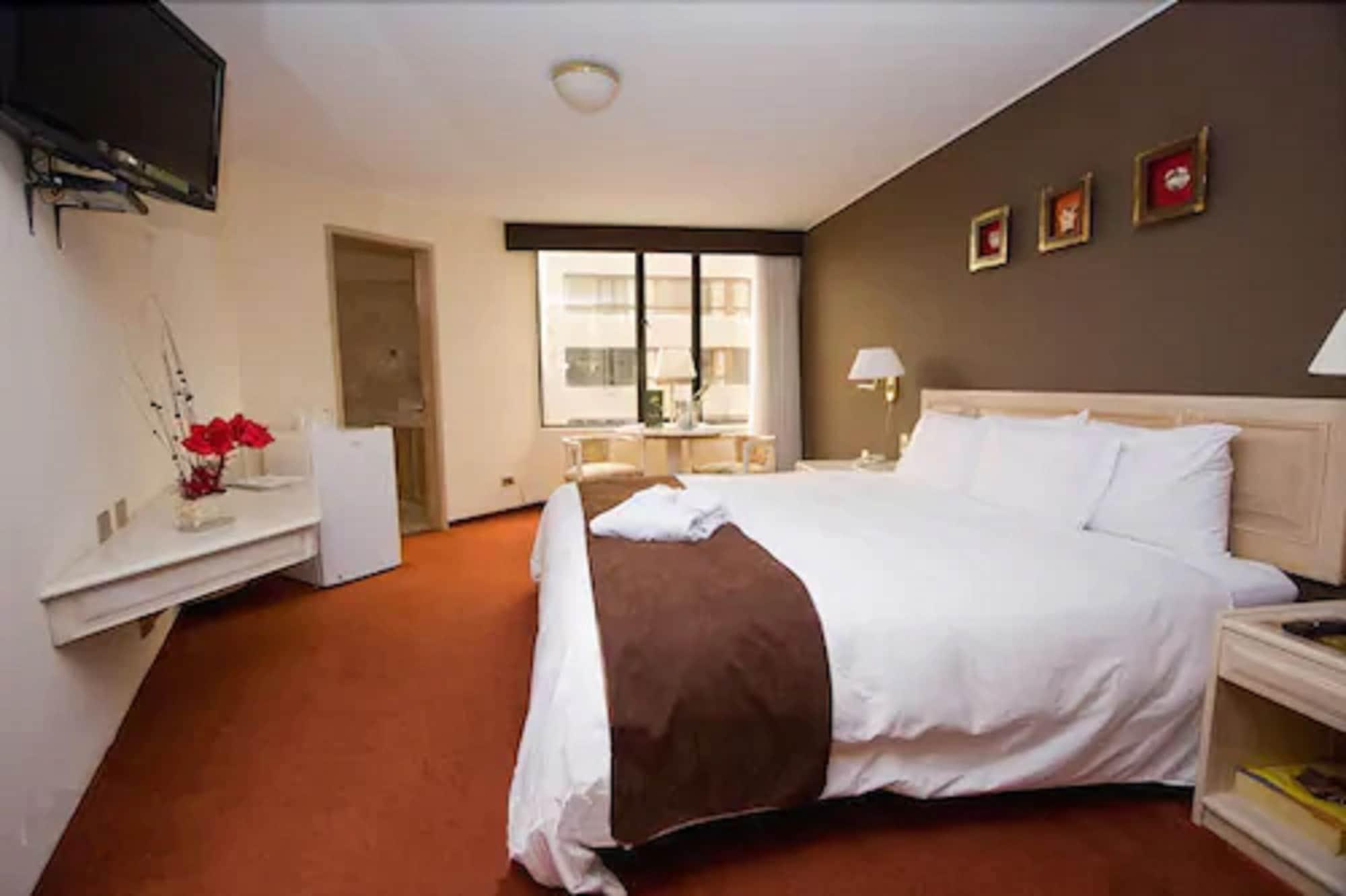 Jose Antonio Executive Hotel Lima Luaran gambar