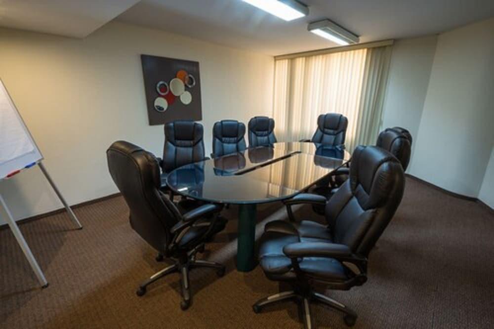 Jose Antonio Executive Hotel Lima Luaran gambar